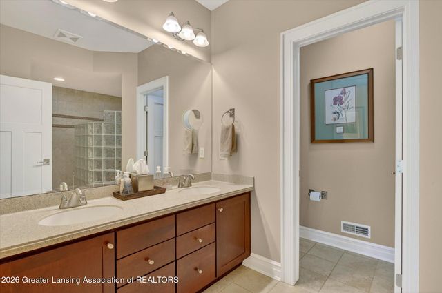 613 Ibis Circle, East Lansing, MI 48823