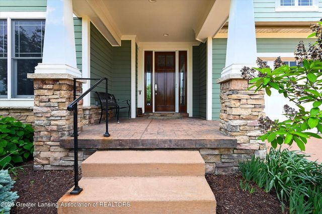 613 Ibis Circle, East Lansing, MI 48823