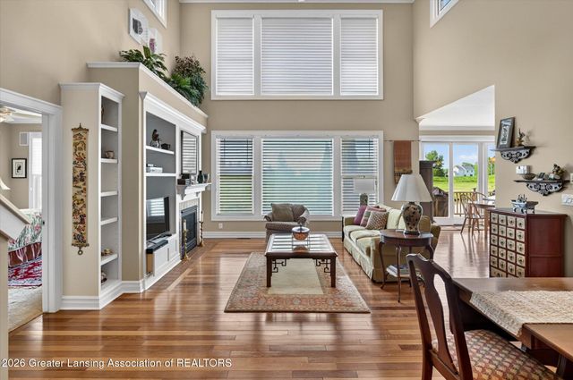 613 Ibis Circle, East Lansing, MI 48823