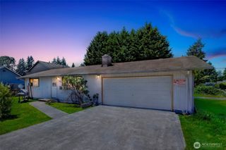 11104 Ainsworth Avenue S, Tacoma, WA 98444