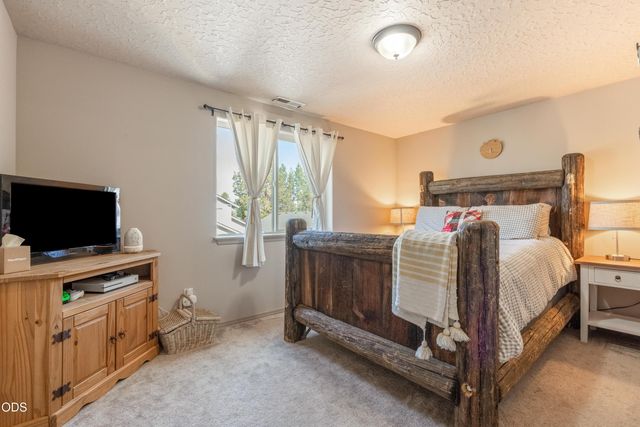16400 Cassidy Court, La Pine, OR 97739