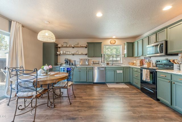 16400 Cassidy Court, La Pine, OR 97739
