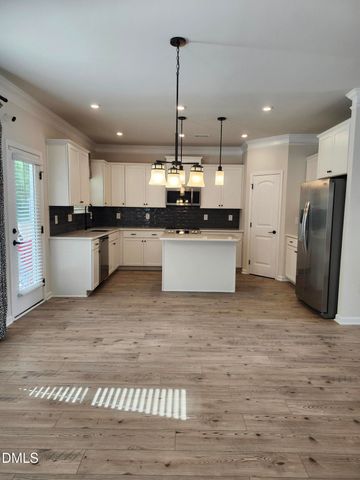 1478 Draw Bridge Lane, Fayetteville, NC 28312