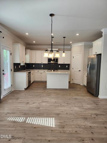 1478 Draw Bridge Lane, Fayetteville, NC 28312