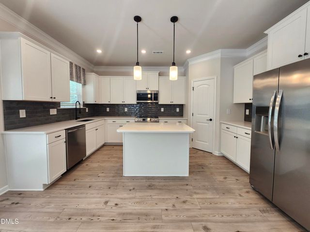 1478 Draw Bridge Lane, Fayetteville, NC 28312