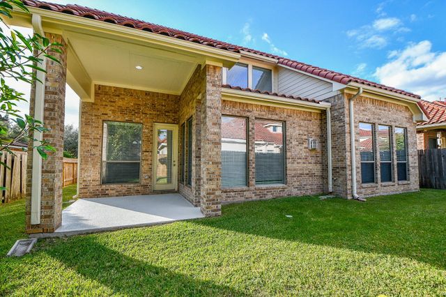 45 Cherry Hills Drive, Houston, TX 77064