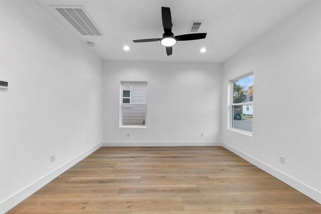 2805 Nettleton Street, Houston, TX 77004