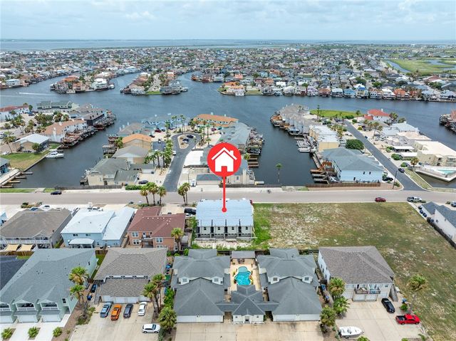 13981 Ports Ocall Dr, Corpus Christi, TX 78418