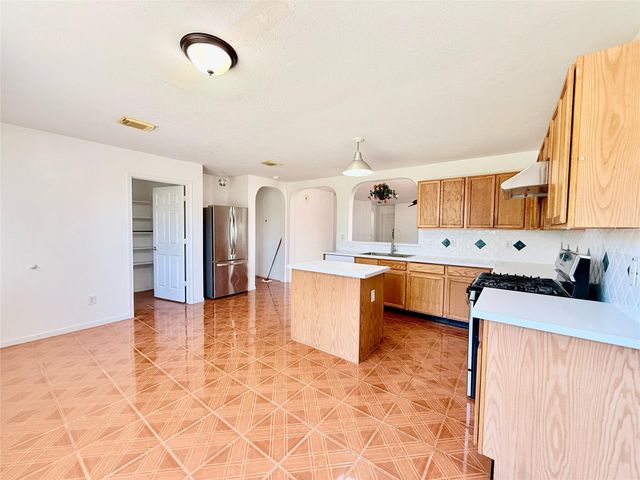 7211 Sherman Ridge Lane, Houston, TX 77083