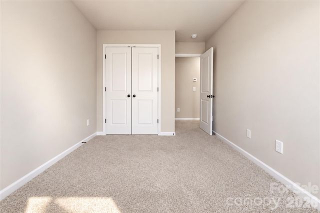 5921 Wallace Avenue, Charlotte, NC 28227