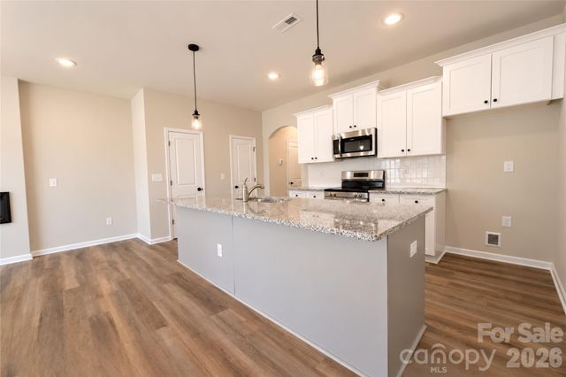 5921 Wallace Avenue, Charlotte, NC 28227