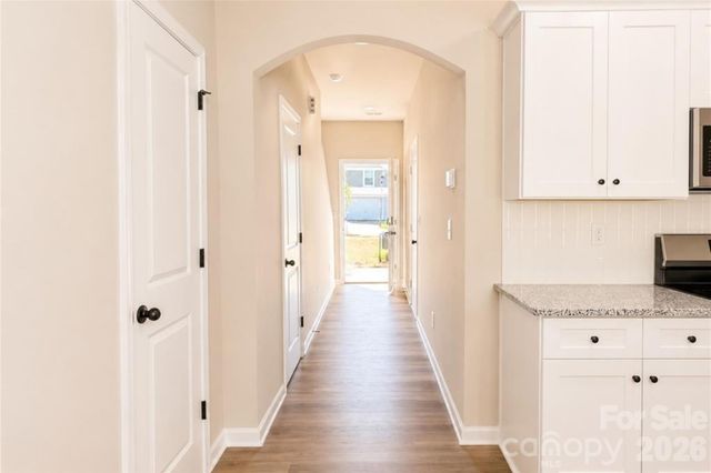 5921 Wallace Avenue, Charlotte, NC 28227
