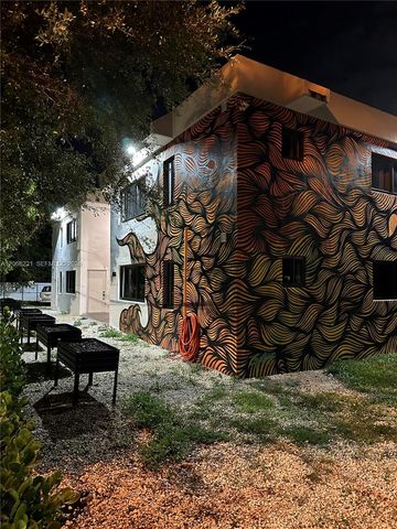 190 NW 69th Street 6, Miami, FL 33150