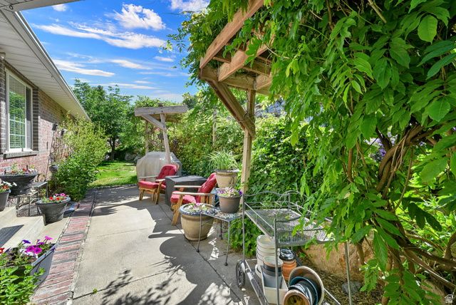 2775 S 725 W, Perry, UT 84302