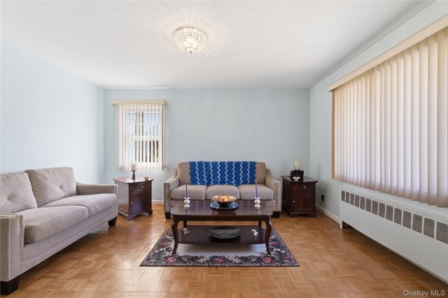 119 Woodoak Drive, Westbury, NY 11590