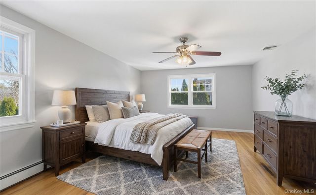 119 Woodoak Drive, Westbury, NY 11590