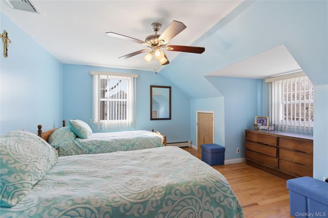 119 Woodoak Drive, Westbury, NY 11590