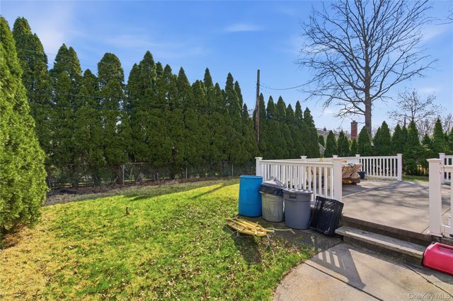 119 Woodoak Drive, Westbury, NY 11590