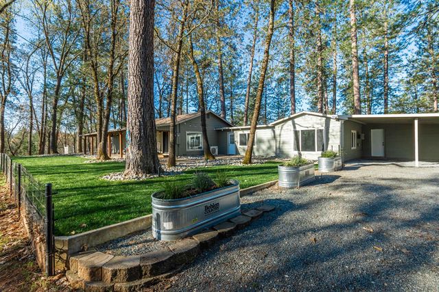 1535 Whispering Pines Dr, Meadow Vista, CA 95722