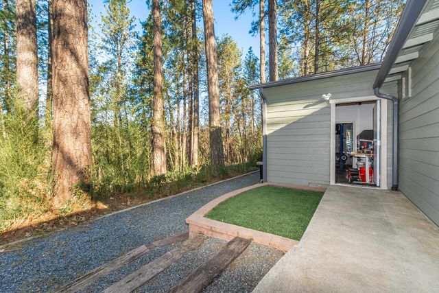 1535 Whispering Pines Dr, Meadow Vista, CA 95722