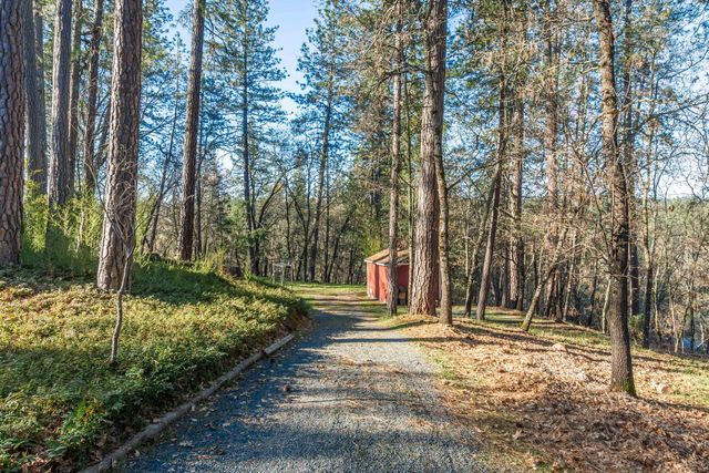 1535 Whispering Pines Dr, Meadow Vista, CA 95722