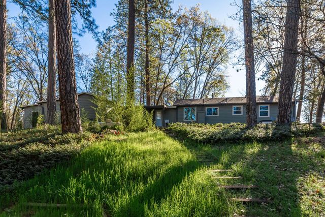 1535 Whispering Pines Dr, Meadow Vista, CA 95722