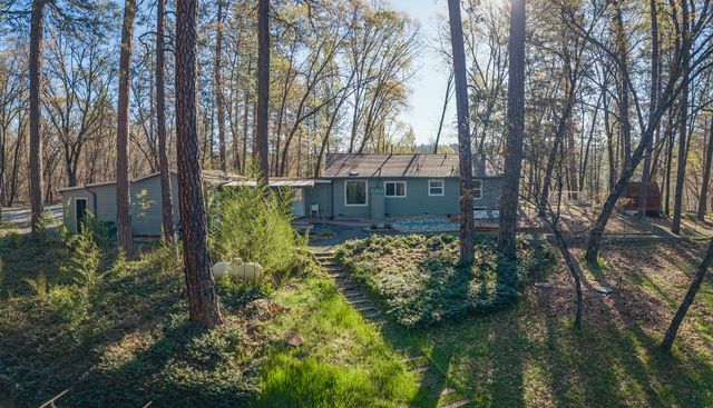 1535 Whispering Pines Dr, Meadow Vista, CA 95722