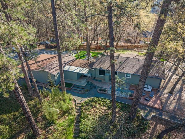 1535 Whispering Pines Dr, Meadow Vista, CA 95722