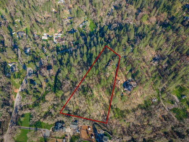 1535 Whispering Pines Dr, Meadow Vista, CA 95722