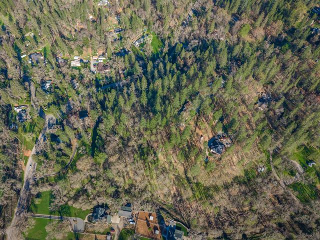 1535 Whispering Pines Dr, Meadow Vista, CA 95722