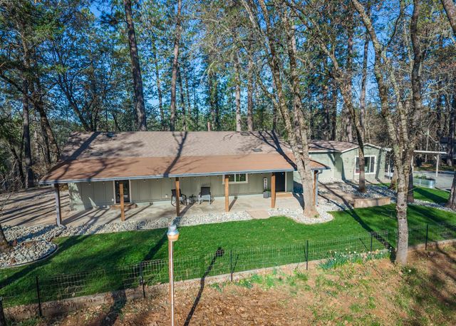 1535 Whispering Pines Dr, Meadow Vista, CA 95722