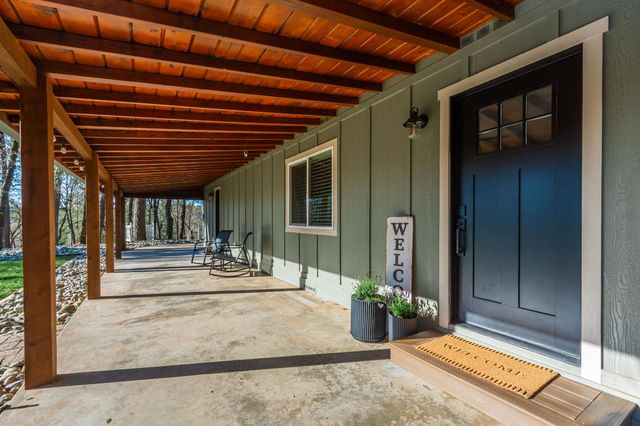 1535 Whispering Pines Dr, Meadow Vista, CA 95722