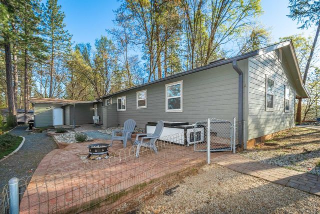 1535 Whispering Pines Dr, Meadow Vista, CA 95722