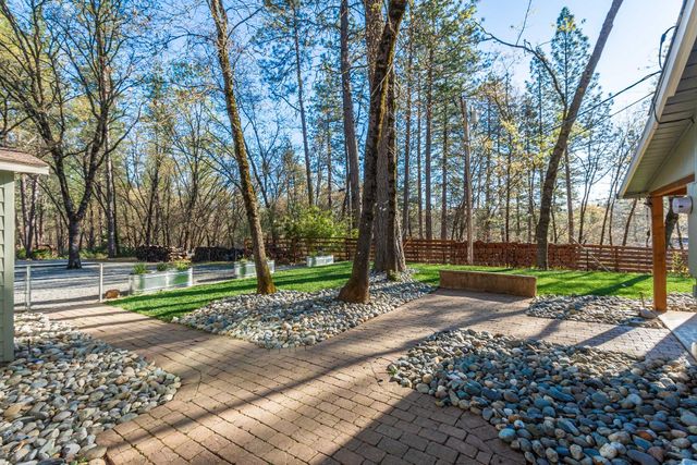 1535 Whispering Pines Dr, Meadow Vista, CA 95722