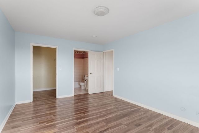 4711 Saint Joseph Creek Drive 5H, Lisle, IL 60532