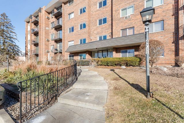 4711 Saint Joseph Creek Drive 5H, Lisle, IL 60532