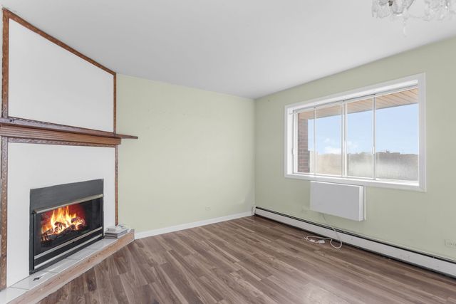 4711 Saint Joseph Creek Drive 5H, Lisle, IL 60532