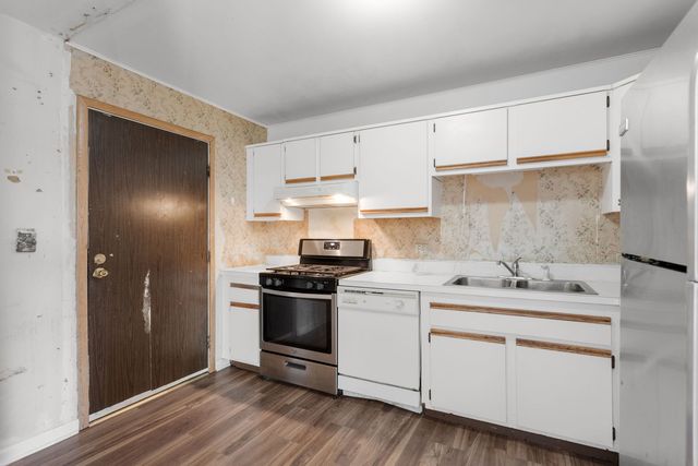 4711 Saint Joseph Creek Drive 5H, Lisle, IL 60532