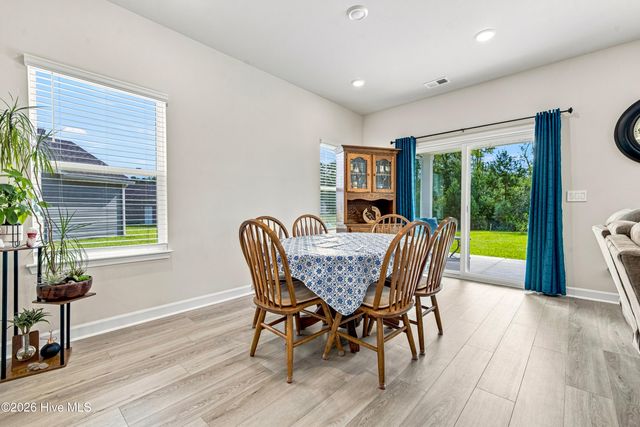 605 Blackthorne Circle NW, Calabash, NC 28467