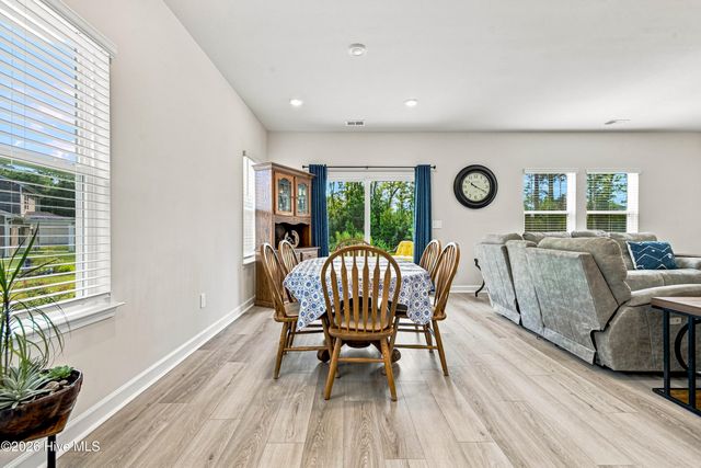 605 Blackthorne Circle NW, Calabash, NC 28467