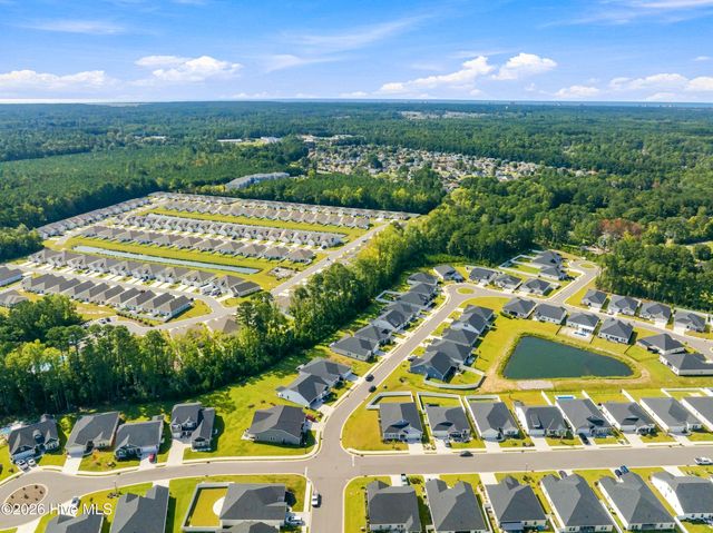 605 Blackthorne Circle NW, Calabash, NC 28467