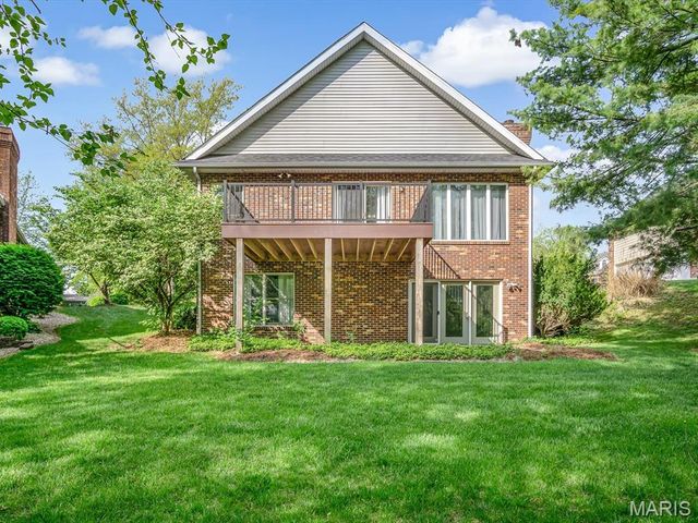 1 Eagle Court, Edwardsville, IL 62025