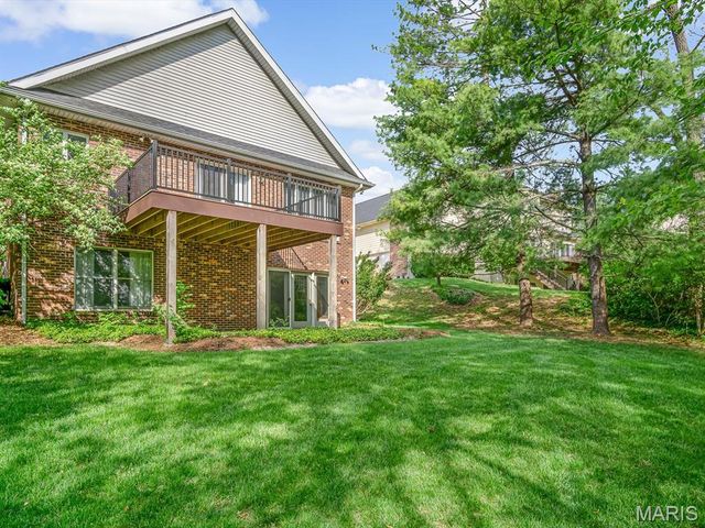 1 Eagle Court, Edwardsville, IL 62025