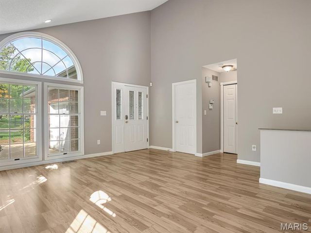 1 Eagle Court, Edwardsville, IL 62025