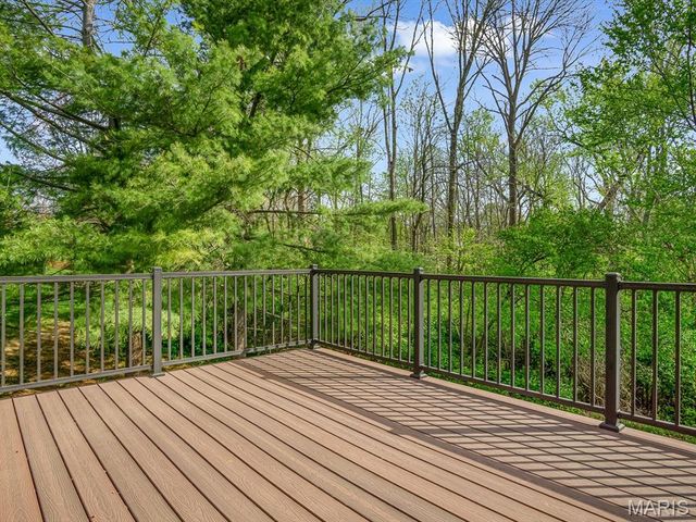 1 Eagle Court, Edwardsville, IL 62025