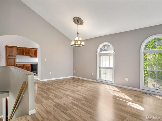 1 Eagle Court, Edwardsville, IL 62025