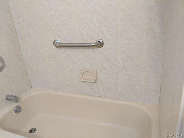 649 E Beech Street garden, Long Beach, NY 11561