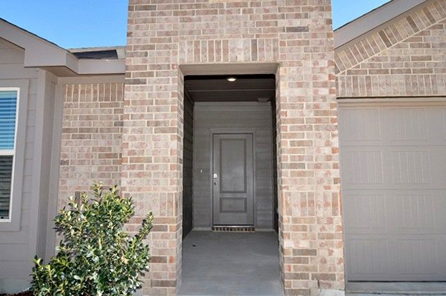 9508 Golden Summit Drive, Fort Worth, TX 76131