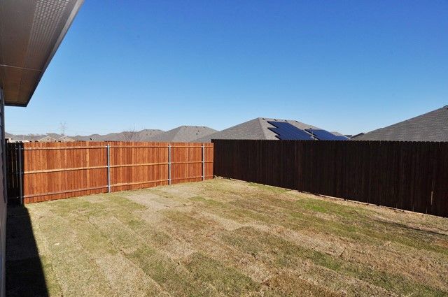 9508 Golden Summit Drive, Fort Worth, TX 76131