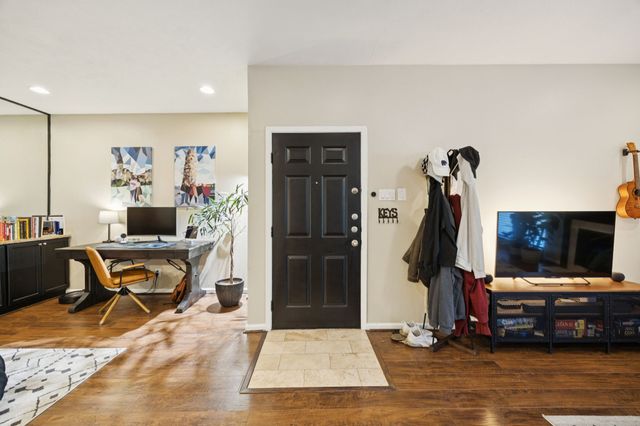 8601 Park Lane 726, Dallas, TX 75231
